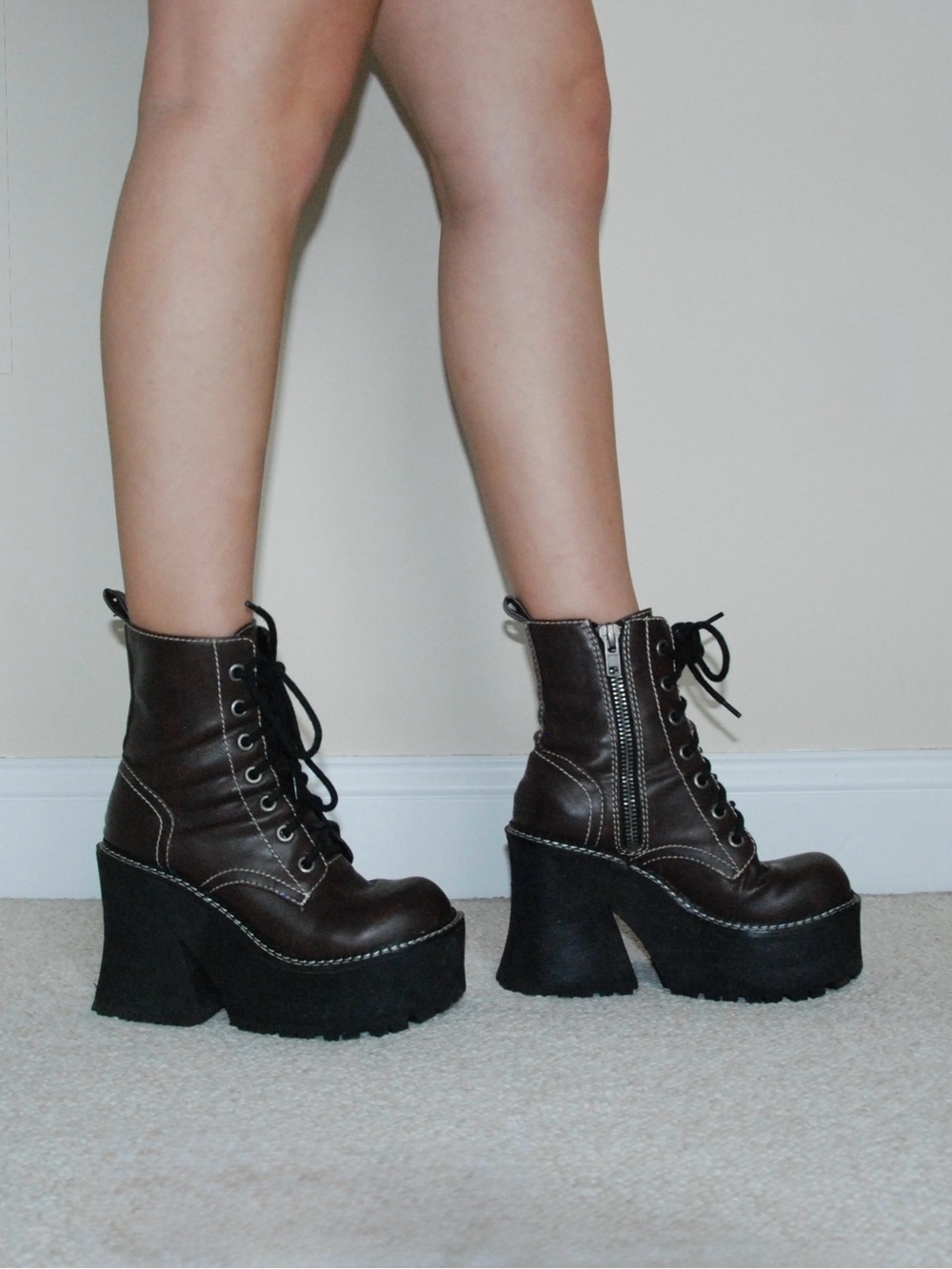 Women's Brown Lace-Up Platform Ankle Boots